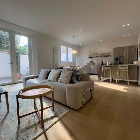 Realkasa Charming Luxury Apt. Apartament